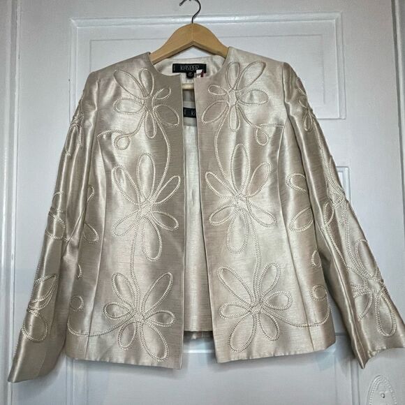 Kasper Two Piece Shell & Jacket - Picture 2 of 14